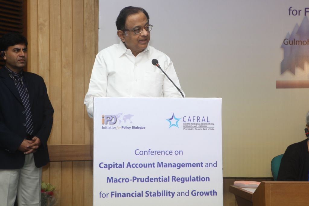 Photos from the CAFRAL-IPD Conference on “Capital Account Management and Macro-Prudential Regulation for